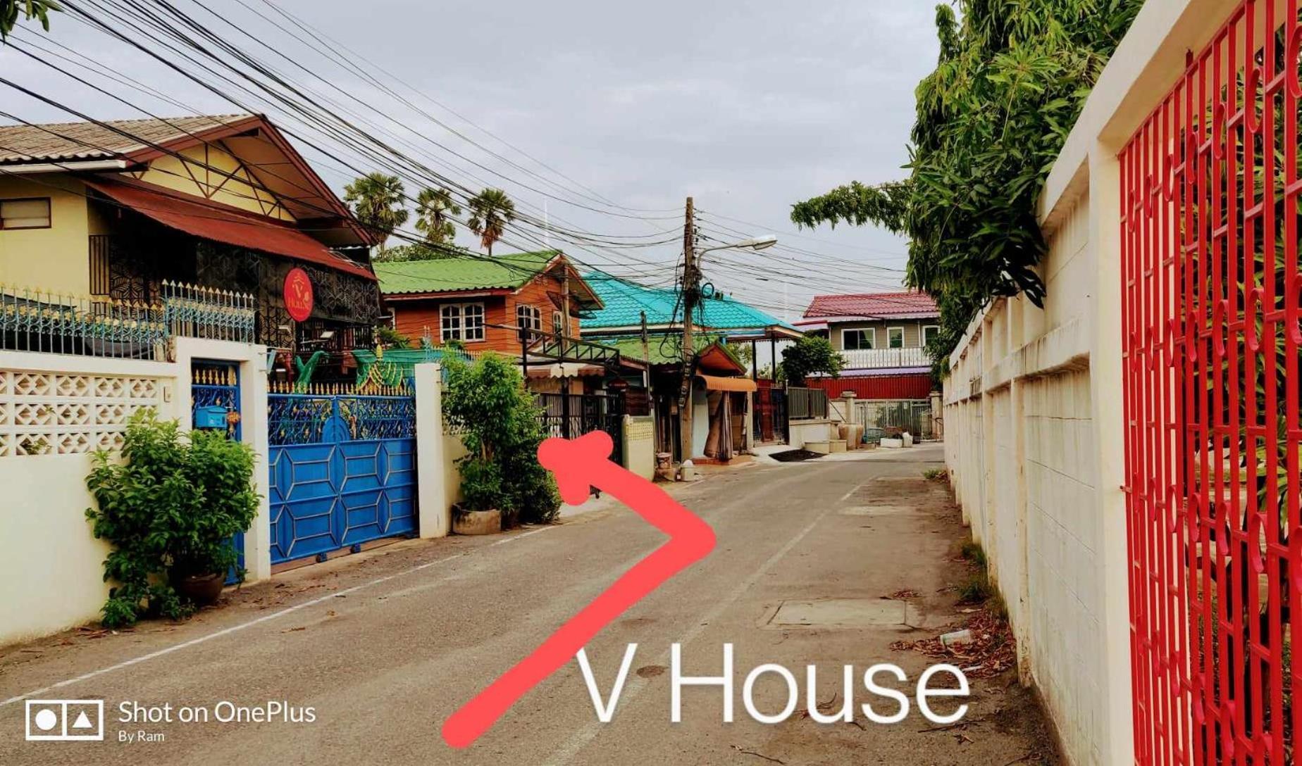 V House Phra Nakhon Si Ayutthaya Exterior foto